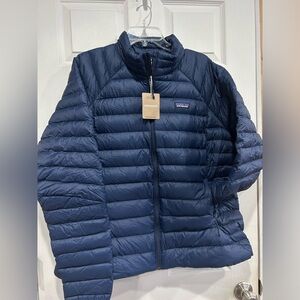 Patagonia Women’s XXL Down Sweater Puffer Jacket New Navy Blue NWT Puff